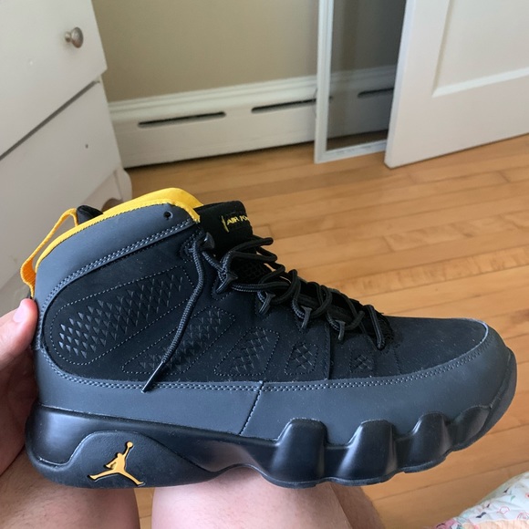 jordan retro 9 yellow and black